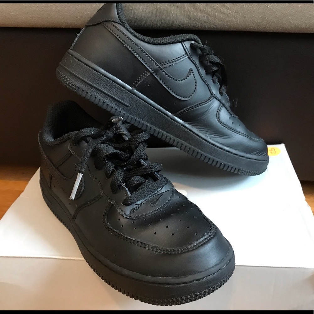 Kids shoes